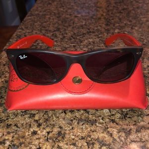 Ray Ban Wayfarer Bicolor sunglasses with case